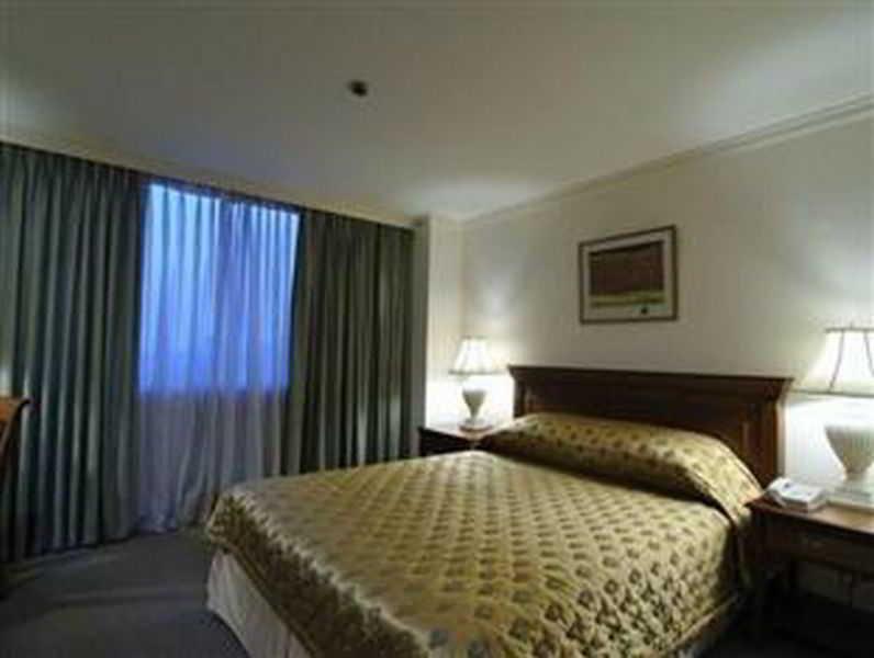 Tiara Oriental Hotel Makati City Luaran gambar