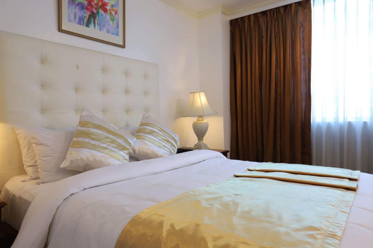 Tiara Oriental Hotel Makati City Luaran gambar