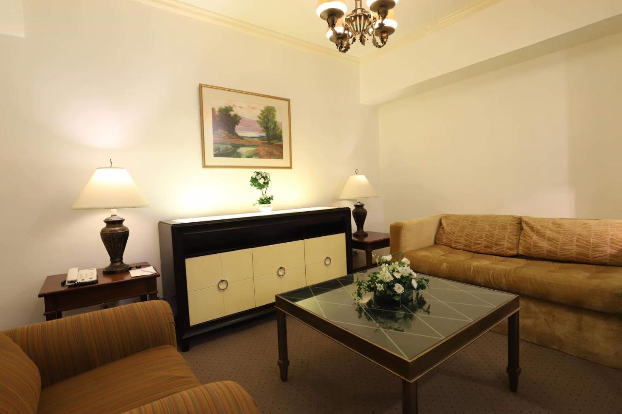 Tiara Oriental Hotel Makati City Luaran gambar