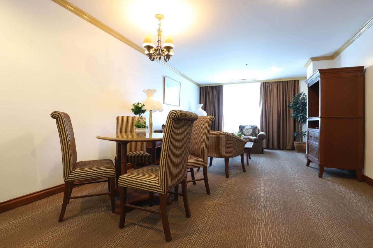 Tiara Oriental Hotel Makati City Luaran gambar